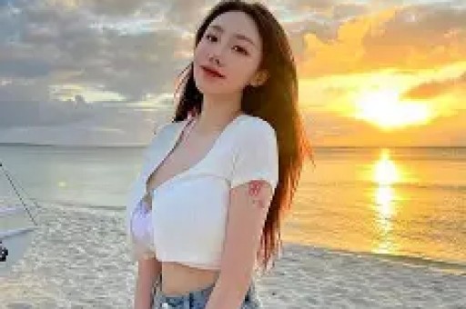 陪玩陪睡仅冰山一角！继关晓彤“遭殃”后千万网红再曝娱圈猛料